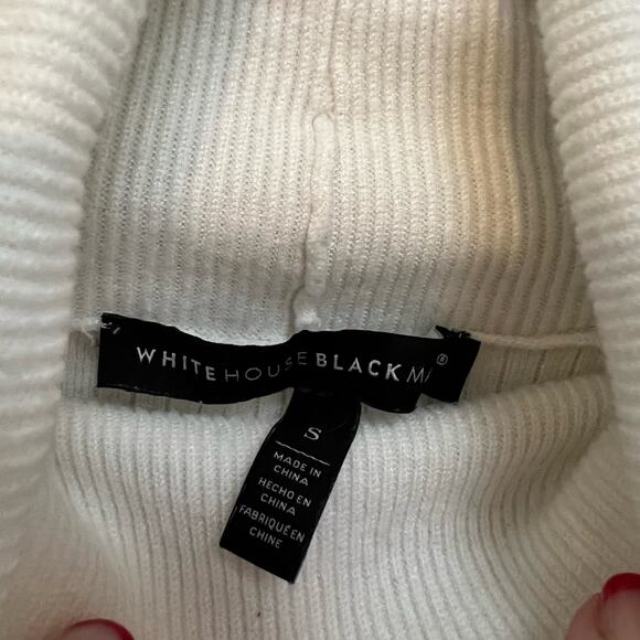 WHBM White Knit Turtleneck Sweater Size S - Picture 4 of 6